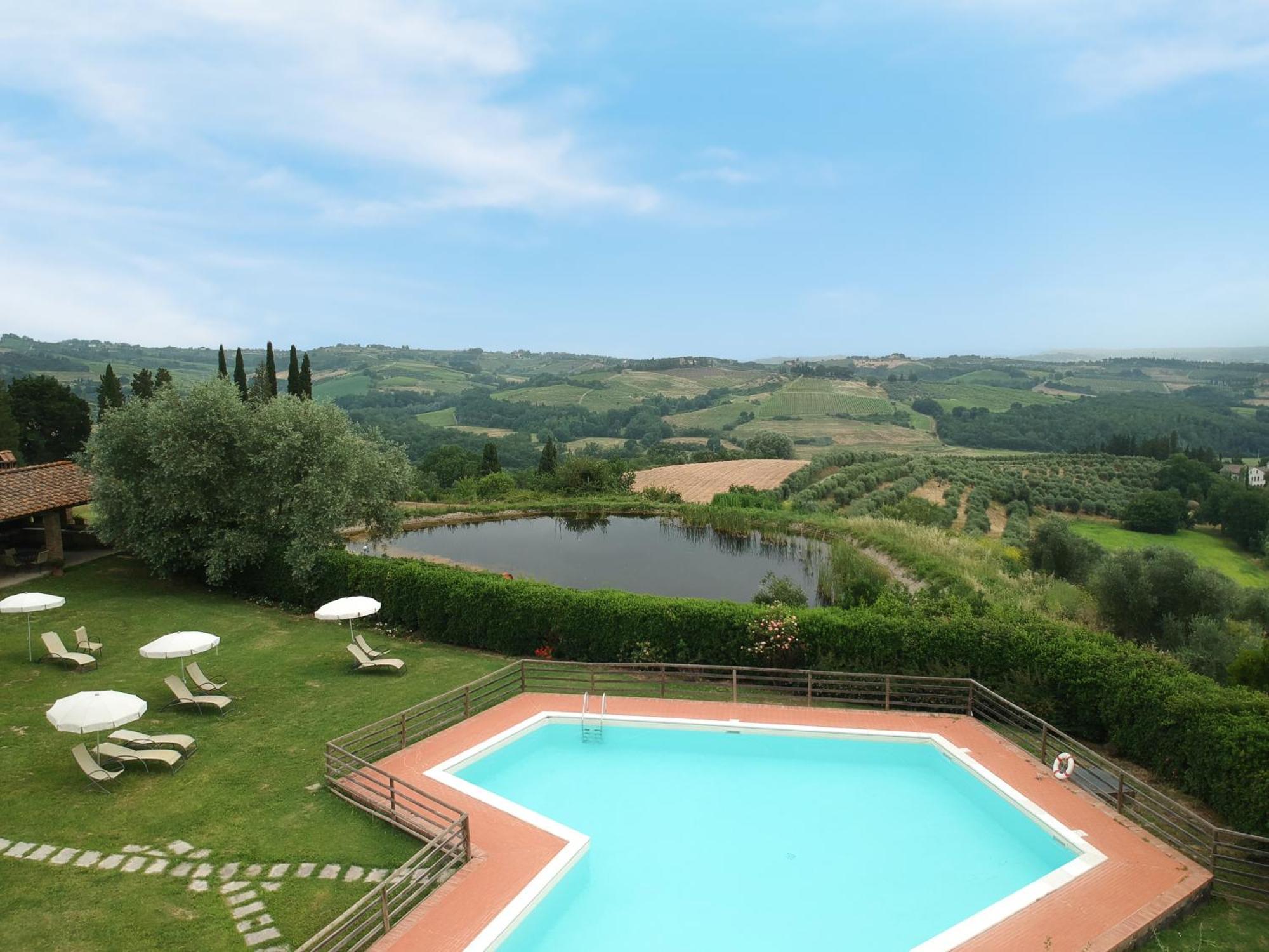 Fattorie Santo Pietro Aparthotel San Gimignano Exterior photo